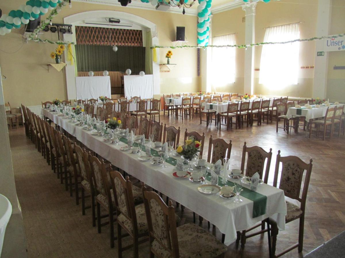 Gasthaus Und Pension Zum Biber Steckby Esterno foto